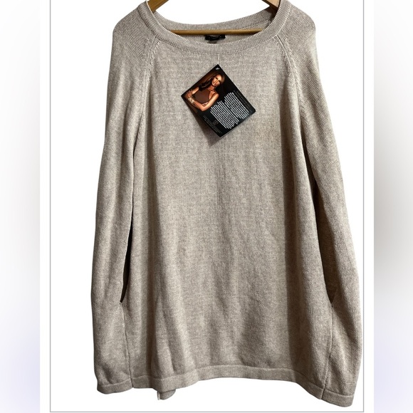 IMAN tan shawl sweater two holes for hands in the front Sz M/L Women - Picture 5 of 5